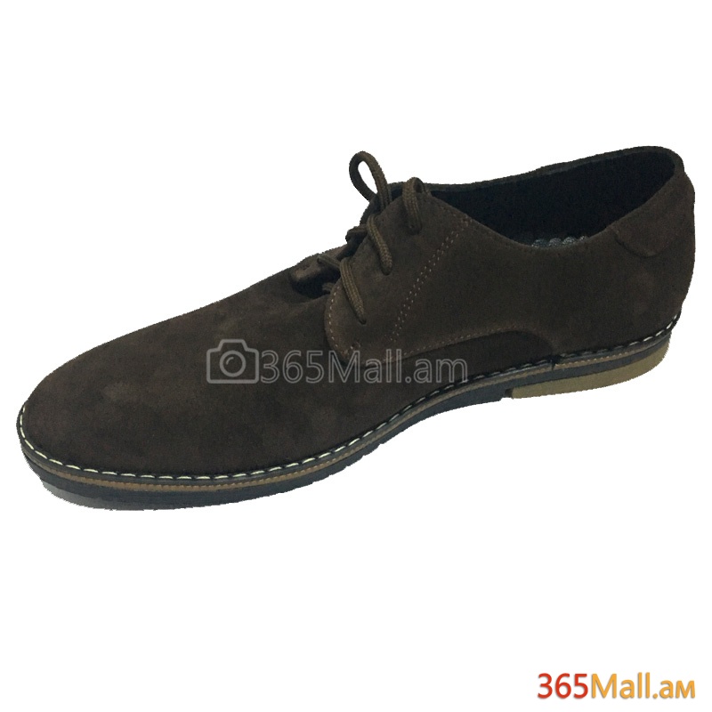 Մուգ շականակագույն բնական զամշից  կոշիկ, կապիչներով, խոշոր և գեղեցիկ կարերով, ջրադիմացկուն