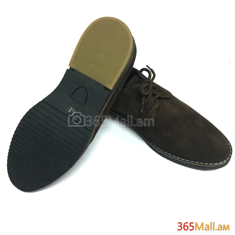 Մուգ շականակագույն բնական զամշից  կոշիկ, կապիչներով, խոշոր և գեղեցիկ կարերով, ջրադիմացկուն