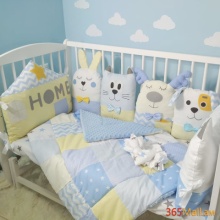 Մանկական, օրորոցային անկողնային հավաքածու՝ բորտեր, 4 կողային կերպարային բարձ, մեծ կատու, տնակ, ծածկոց-դուրսգրման ծրար