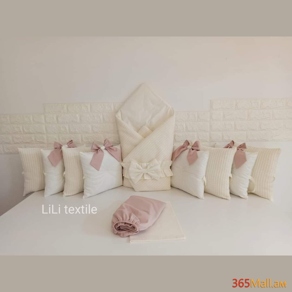 Գործվացքային անկողնային հավաքածու( բարձեր + դուրսգրման ծրար + սավան)